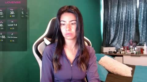 Alice online show from April 13, 1:04 pm