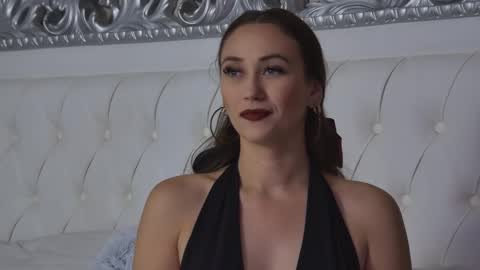 Snapshot of alice_munro chatting on September 20, 7:39 pm AliceMunro online show from September 20, 7:39 pm