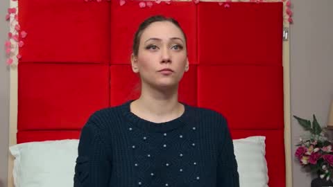 Snapshot of alice_munro chatting on February 25, 8:32 pm AliceMunro online show from February 25, 8:32 pm