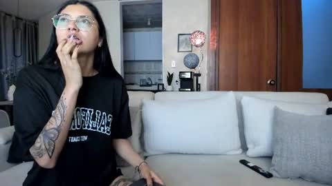 Alice  Mike online show from July 7, 10:41 am
