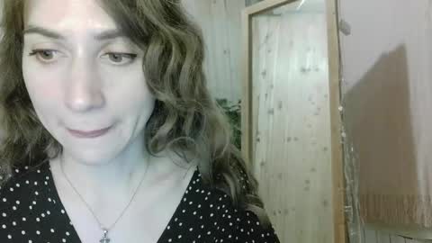 Alice Love you all  online show from May 10, 9:10 pm
