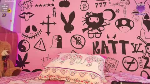   Alice  online show from September 30, 11:04 pm