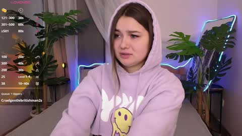 Alice  online show from September 29, 3:00 pm