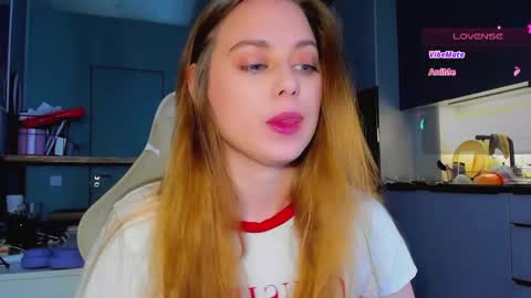 Alice online show from May 18, 4:07 am