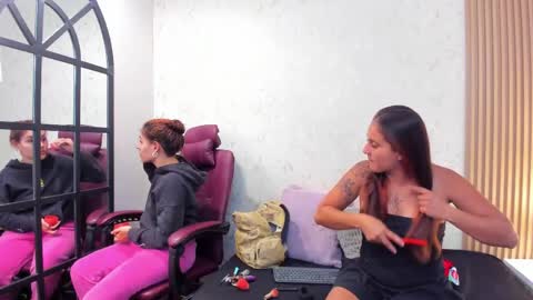 Alice and Asia online show from May 10, 12:33 pm