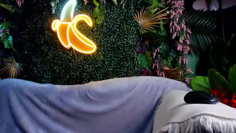 Your sweet Alice INST alicebellies online show from November 27, 5:26 am