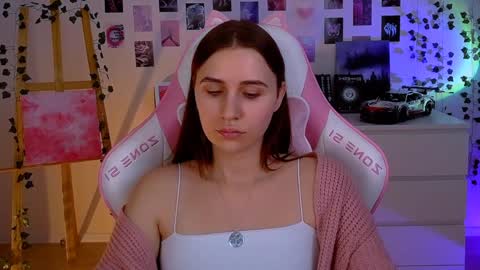 alicecharmy online show from January 30, 1:09 pm