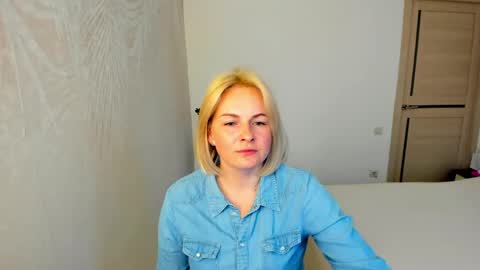 Alicee online show from April 19, 11:33 am