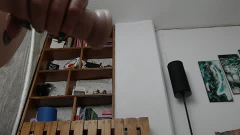 alicee_logan_ online show from May 7, 1:23 am