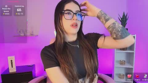 Alice online show from October 2, 12:59 pm