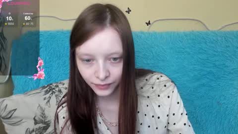 Alie online show from February 14, 6:27 am