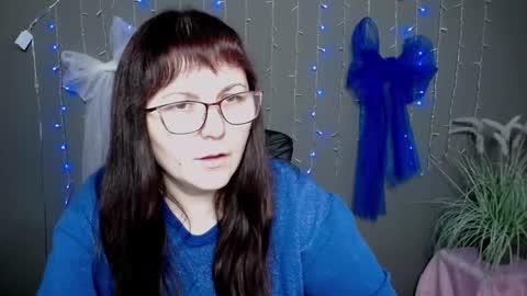 AliceInks online show from November 23, 8:01 am