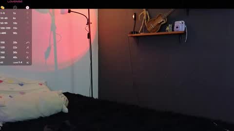 Alice  vacation  online show from December 3, 5:15 am