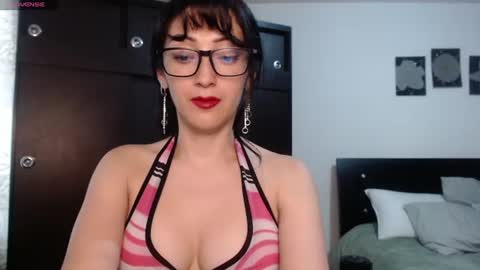 alicelove75 online show from July 2, 10:04 pm