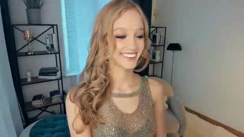 Serena online show from February 1, 8:00 am