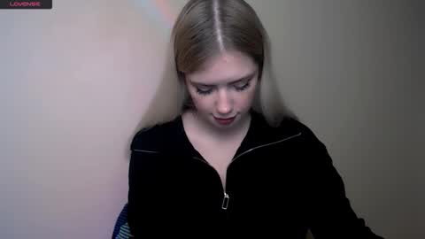 Alice online show from December 2, 2:26 pm