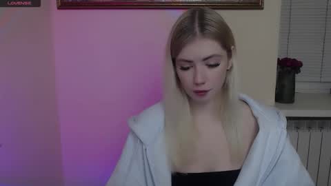 Alice online show from November 24, 10:03 am