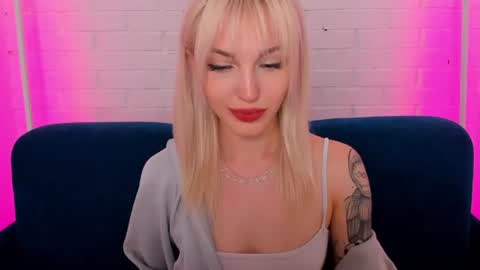 alicemonro online show from July 9, 1:53 am