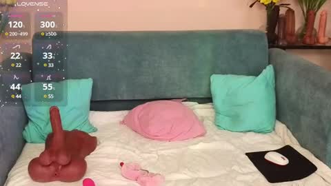 Alice online show from March 2, 10:27 pm