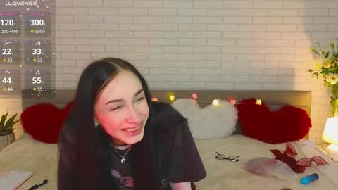 Alice online show from February 4, 9:31 pm