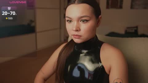 Alice online show from October 21, 2:27 am