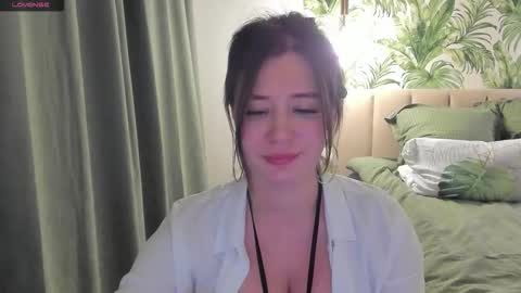 Alice online show from November 27, 5:09 pm