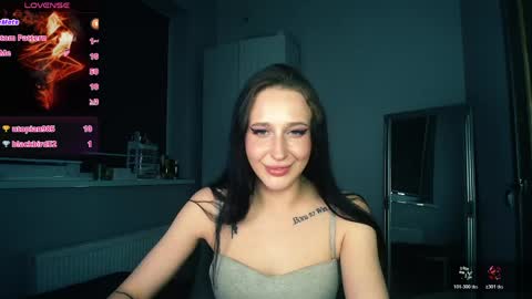 Alice online show from April 18, 7:07 pm