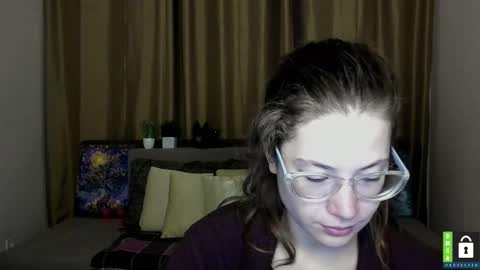 Alicia online show from October 9, 11:05 am