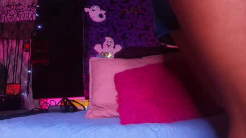 Alicia Kyse  online show from October 16, 3:17 am