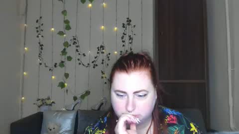 Alicia online show from May 12, 11:19 am