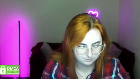 Snapshot of alicia_side_red chatting on October 23, 11:34 am Alicia online show from October 23, 11:34 am