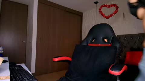 Ali online show from March 6, 12:04 pm