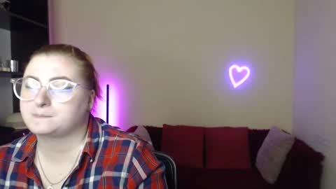 Alicia online show from November 20, 12:26 pm