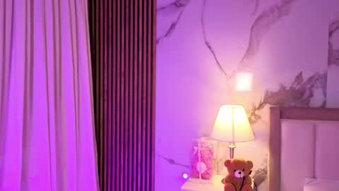 LUNA online show from December 1, 11:41 am