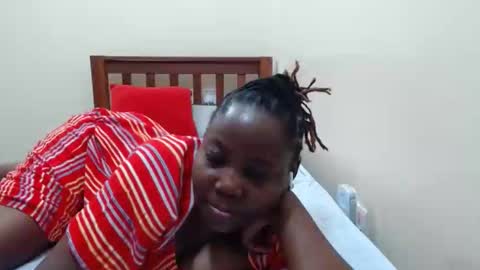 alicialust1 online show from February 19, 6:10 pm