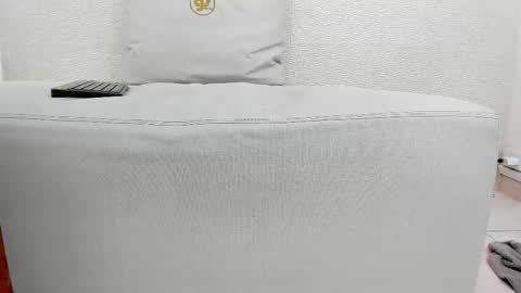 im tutti online show from December 5, 2:33 am