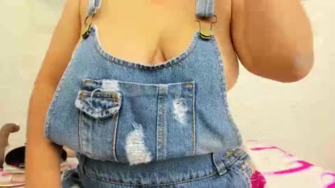 im tutti online show from January 17, 2:43 am