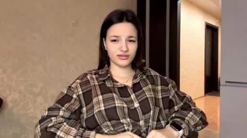 Niki online show from February 13, 1:47 pm