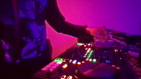 busco rockera online show from February 13, 6:37 pm