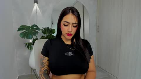Ali  online show from May 7, 11:28 am