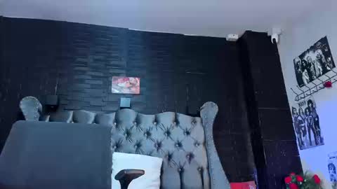 Alice online show from September 29, 2:27 pm