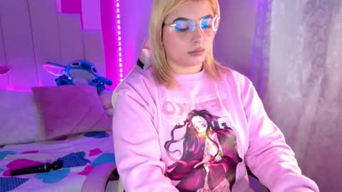 Aliice Brown online show from January 9, 5:35 am