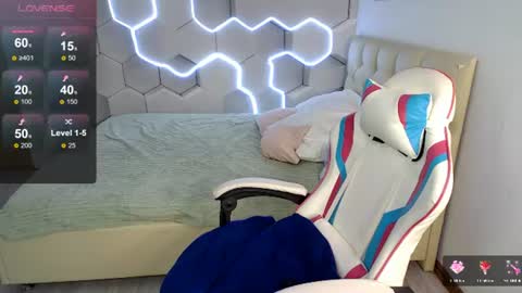 aliicemeow online show from June 27, 5:57 am