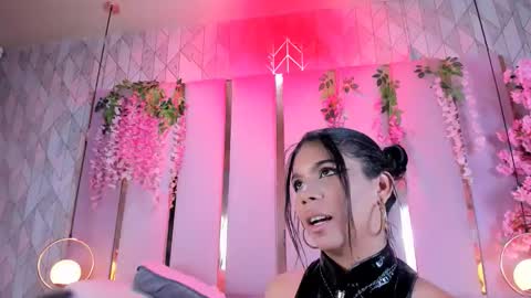   online show from March 28, 4:41 pm