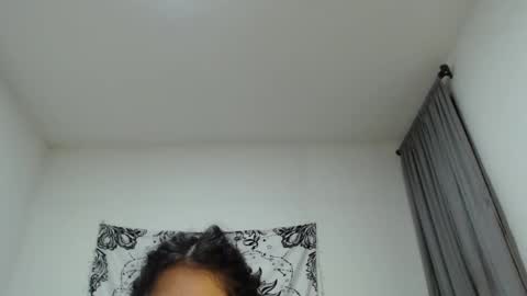 Snapshot of alinawoolf_ chatting on February 4, 5:53 am  Ali  online show from February 4, 5:53 am