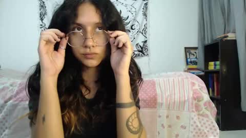 Snapshot of alinawoolf_ chatting on January 31, 3:41 am  Ali  online show from January 31, 3:41 am