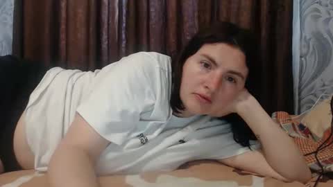 AlinaxJames online show from May 22, 10:55 am