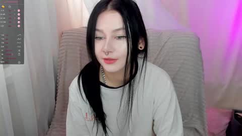 Aline Greeeen online show from February 26, 2:41 am