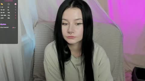 Aline Greeeen online show from February 18, 11:33 am