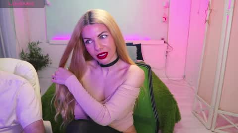 Alisa Aleks online show from May 7, 7:20 pm